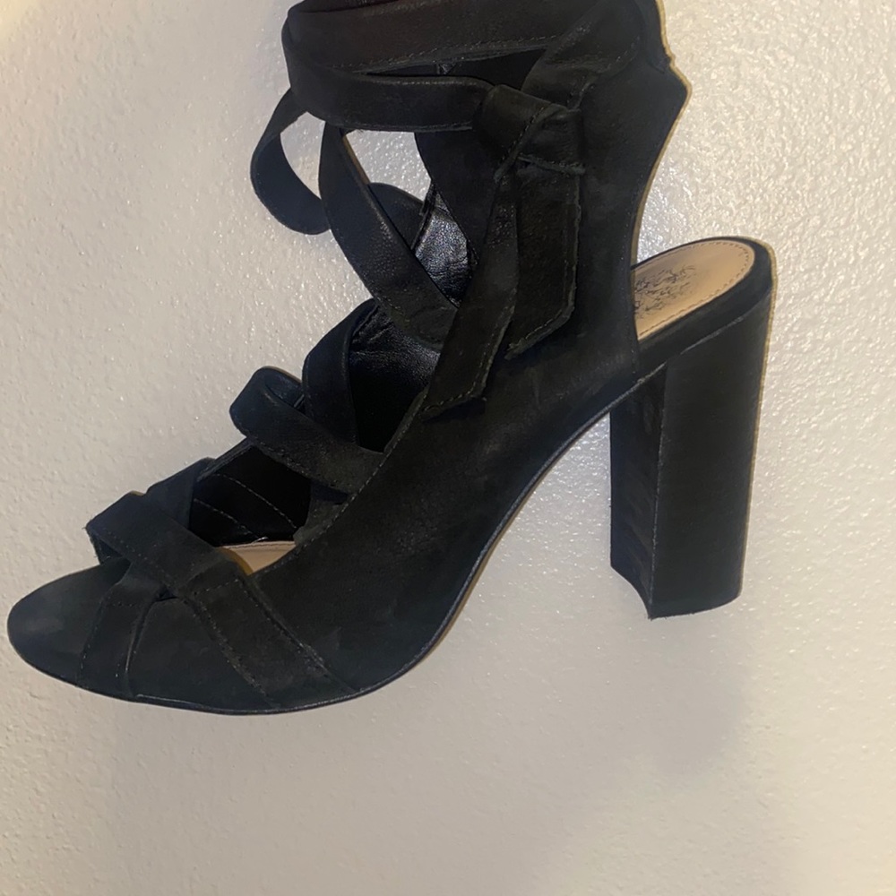 Size 7.5 great condition Vince Camuto black wrap sandal heel